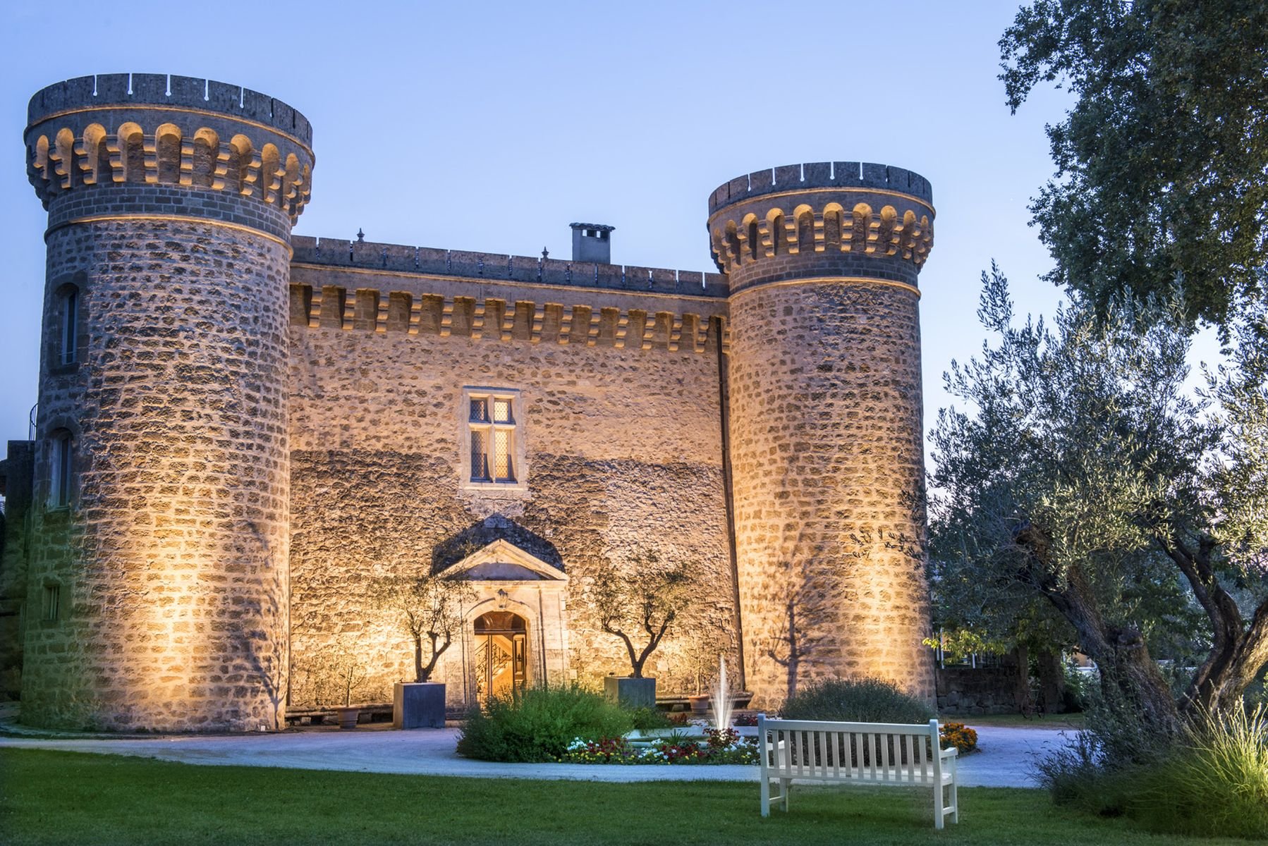 Château de Massillan | Vaucluse castle hotel