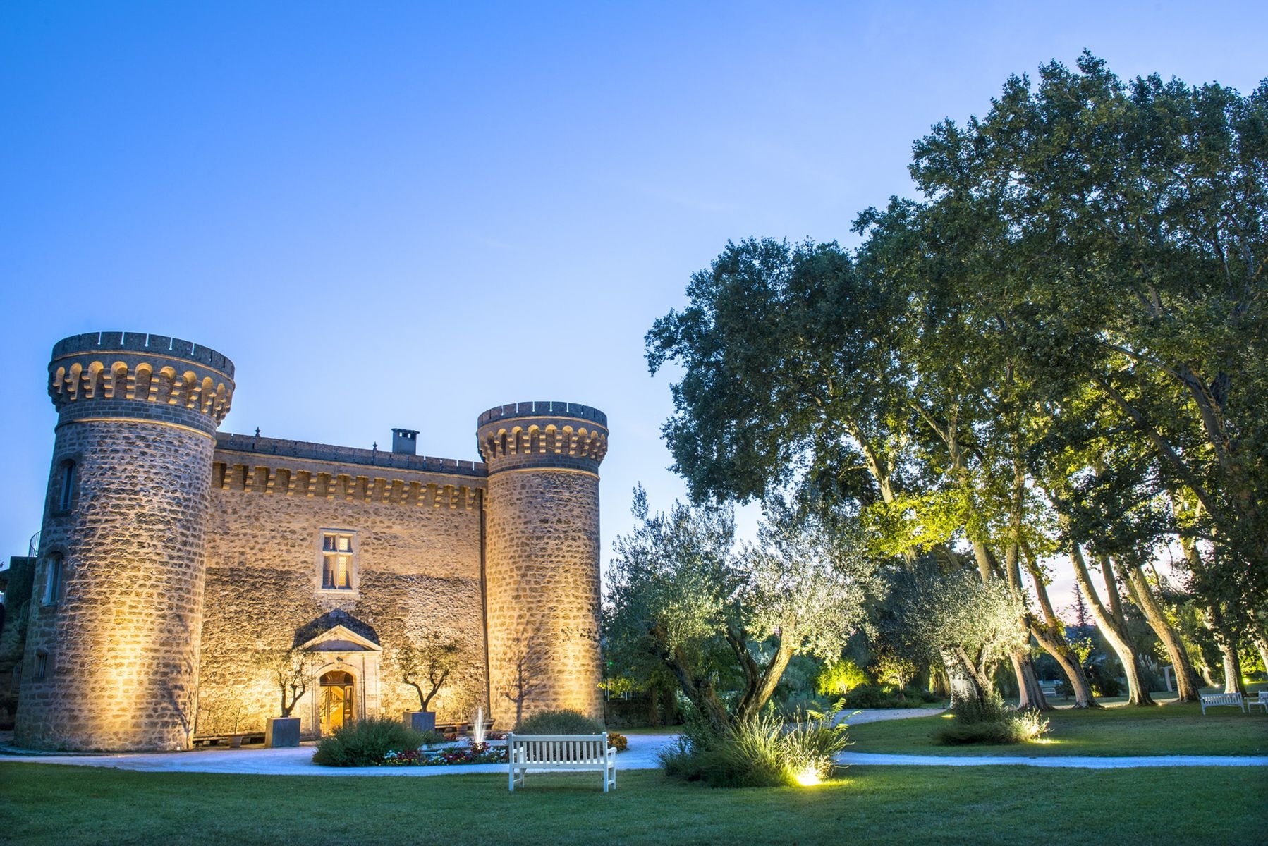 Château de Massillan | Luxury castle in Provence